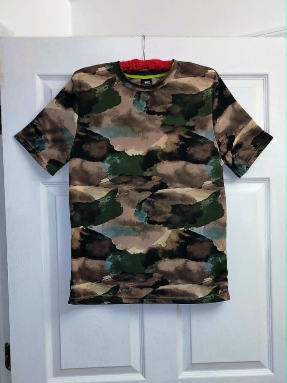 Pro Player Men’s Size M T-Shirt Camo Print Athletic Short Sleeve Shirt